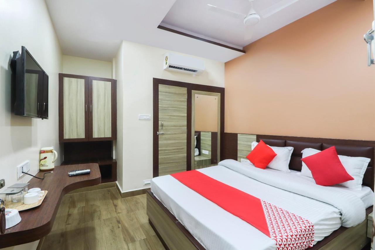 Capital O Hotel 7Th Heaven Jamshedpur Εξωτερικό φωτογραφία