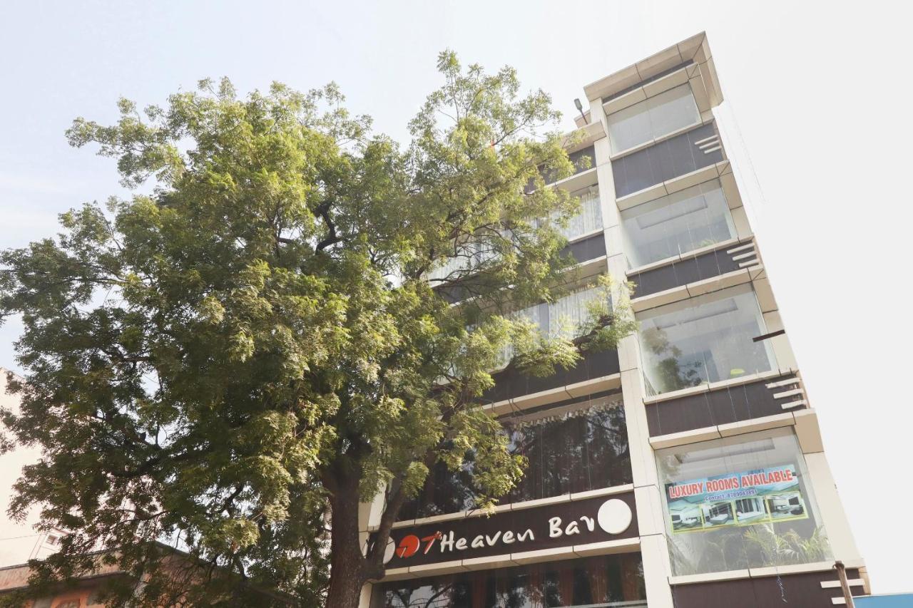 Capital O Hotel 7Th Heaven Jamshedpur Εξωτερικό φωτογραφία